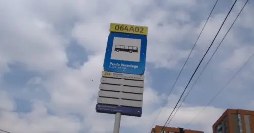 PARADERO SITP BARRIO PRADO VERANIEGO  064A02